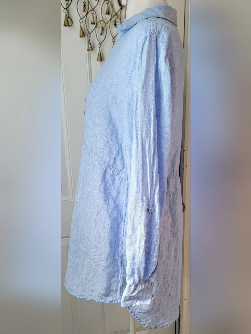 Sigrid Olsen 100% Linen Chambrey 1/2 Button Tunic Womens M Light Blue Roll Tab S - Picture 3 of 11